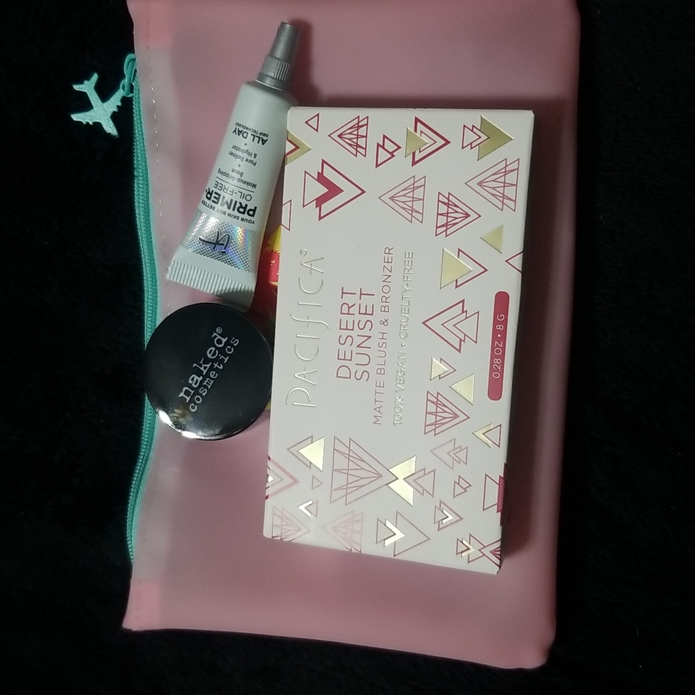 Deluxe Beauty Kits